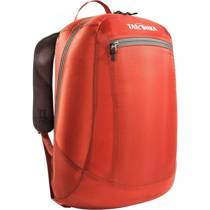 Сверхлегкий городской рюкзак TATONKA SQUEEZY redbrown 2200.254 - redbrown Сверхлегкий городской рюкзак TATONKA SQUEEZY redbrown 2200.254 - redbrown